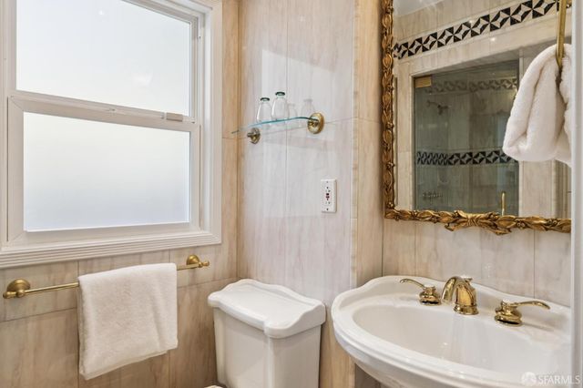 15 Cresta Vista Drive, San Francisco, CA 94127
