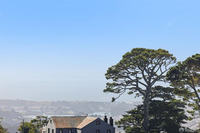 15 Cresta Vista Drive, San Francisco, CA 94127