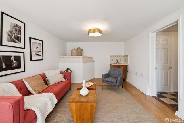 15 Cresta Vista Drive, San Francisco, CA 94127