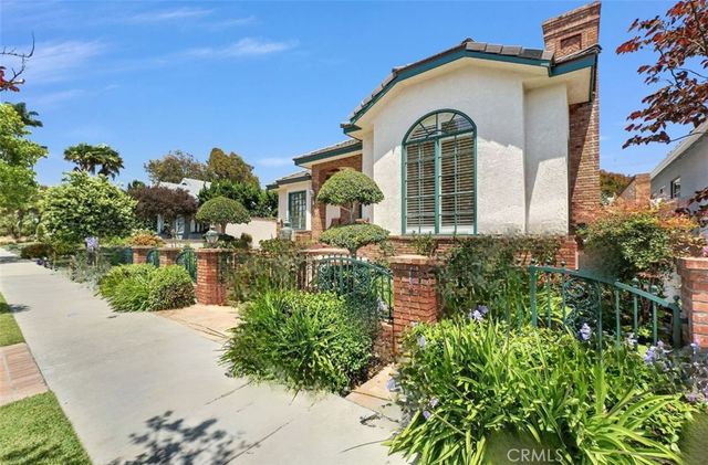 236 Belmont, Long Beach, CA 90803