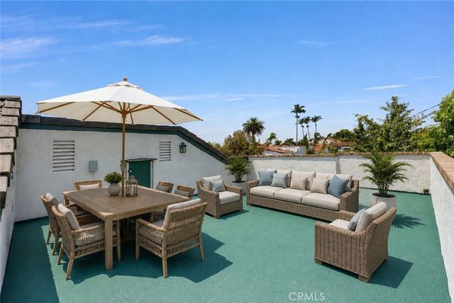 236 Belmont, Long Beach, CA 90803