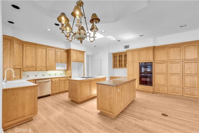 236 Belmont, Long Beach, CA 90803