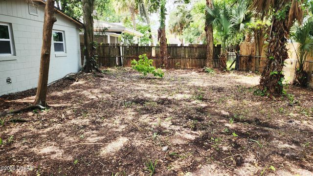 128 Kingston Avenue, Daytona Beach, FL 32114
