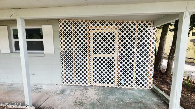 128 Kingston Avenue, Daytona Beach, FL 32114