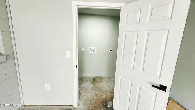 128 Kingston Avenue, Daytona Beach, FL 32114
