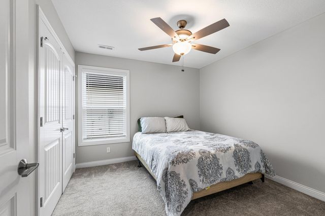 5615 SANDROCK DR, Columbia, MO 65202