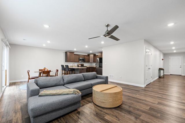 5615 SANDROCK DR, Columbia, MO 65202