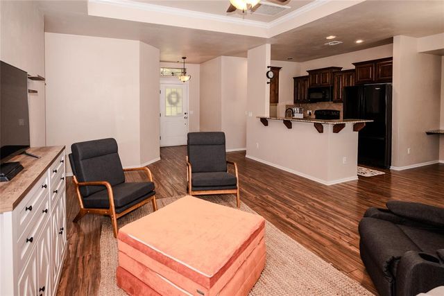 12803 El Zorro, Edmond, OK 73034
