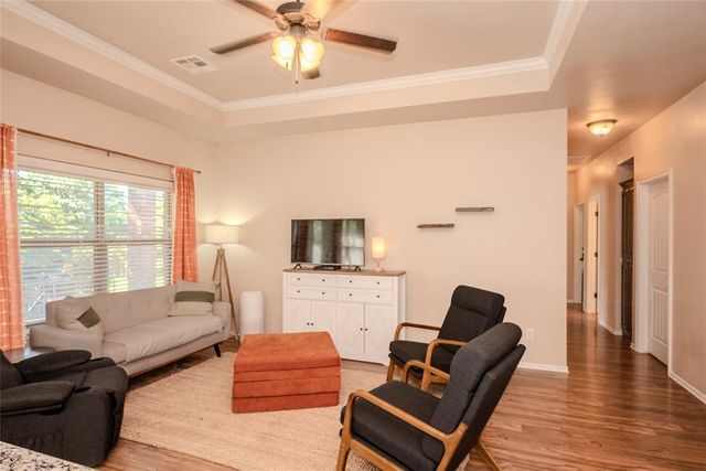 12803 El Zorro, Edmond, OK 73034