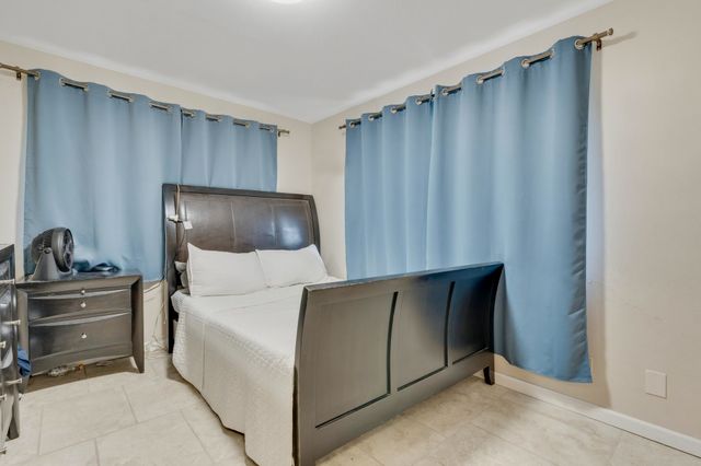 2199 Illinois Street, New Fairview, TX 76078