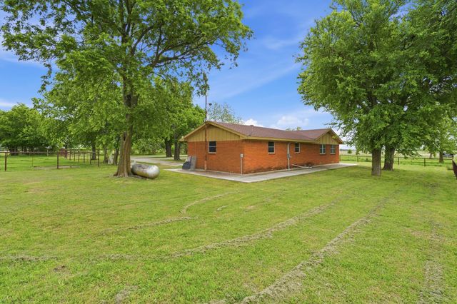 2199 Illinois Street, New Fairview, TX 76078