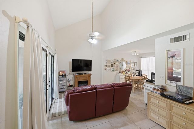 920 SW 55TH TERRACE, Gainesville, FL 32607