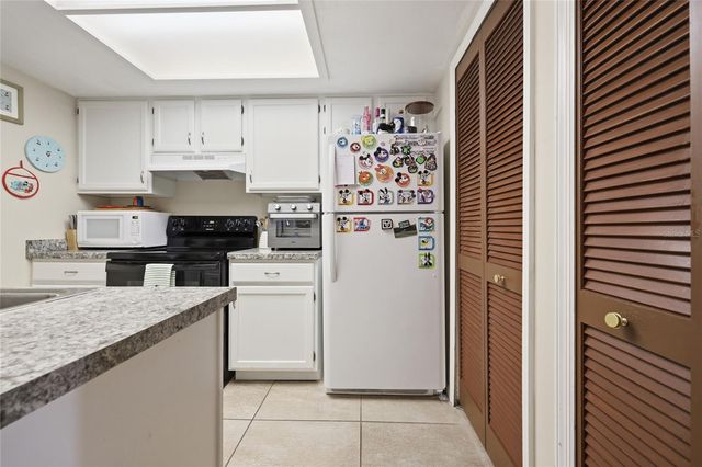 920 SW 55TH TERRACE, Gainesville, FL 32607