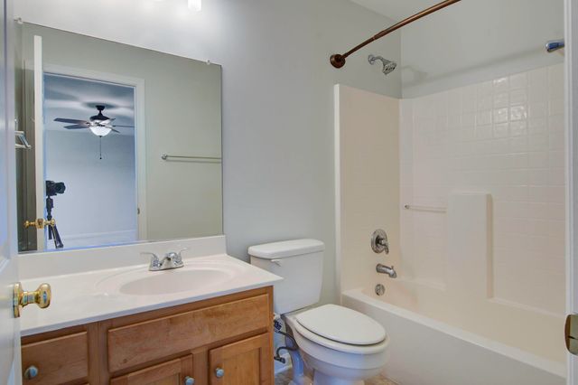 138 Thistle Road, Goose Creek, SC 29445