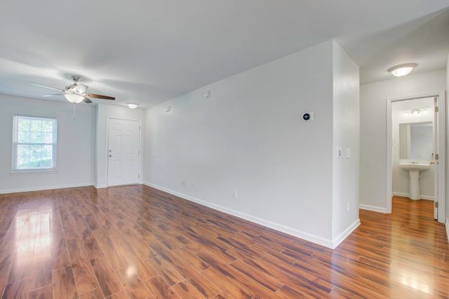 138 Thistle Road, Goose Creek, SC 29445