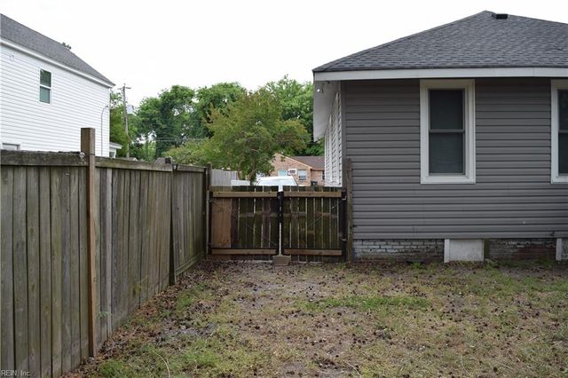 1316 W 39th ST, Norfolk, VA 23509