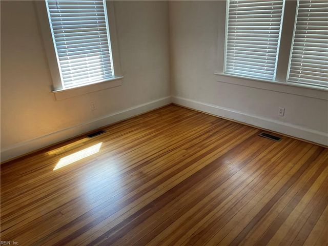1316 W 39th ST, Norfolk, VA 23509