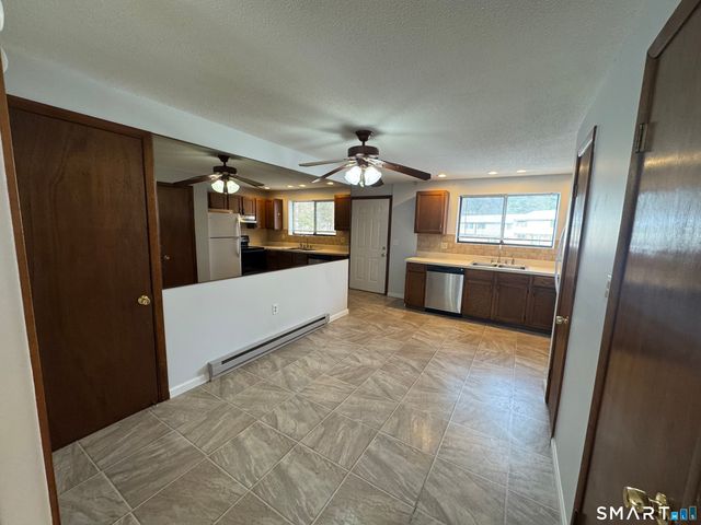 39 Horton Hill Road 10I, Naugatuck, CT 06770