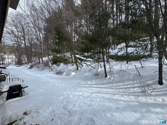 39 Horton Hill Road 10I, Naugatuck, CT 06770