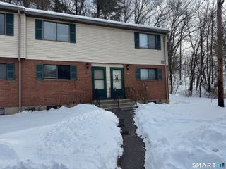 39 Horton Hill Road 10I, Naugatuck, CT 06770