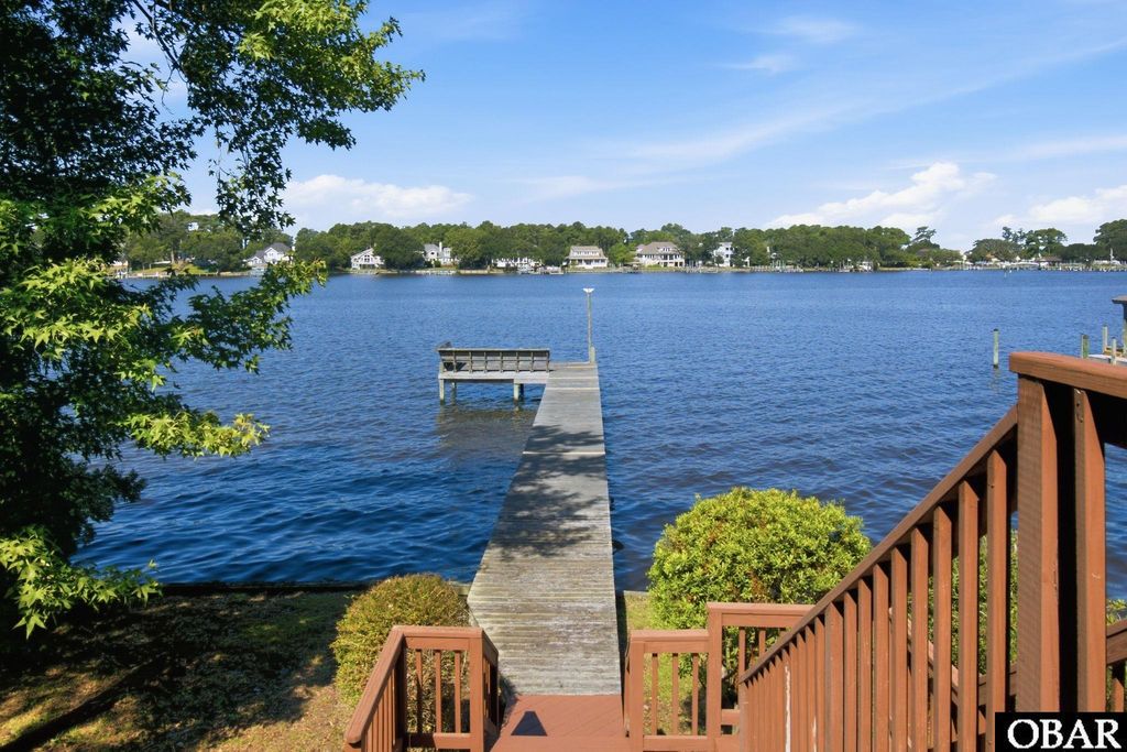 Image 4 of property listing at 147 Yaupon Trail Lot 5, Southern Shores, NC 27949