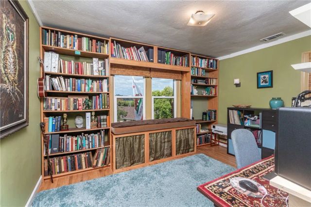 723 Isabel, Los Angeles, CA 90065