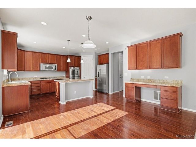 6340 S Langdale Way, Aurora, CO 80016