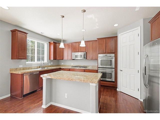6340 S Langdale Way, Aurora, CO 80016