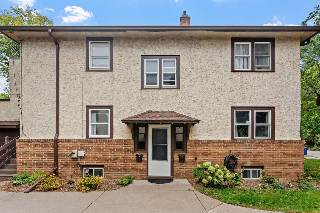 261 Robie Street W, Saint Paul, MN 55107 — photo 2