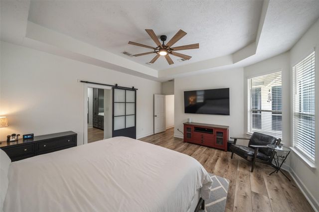 154 Hansom Trail Street, The Woodlands, TX 77382