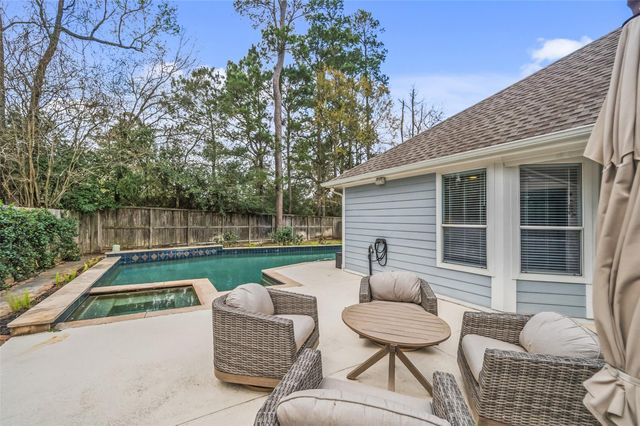 154 Hansom Trail Street, The Woodlands, TX 77382