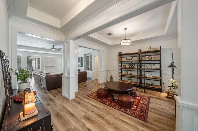 154 Hansom Trail Street, The Woodlands, TX 77382