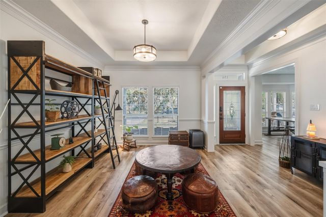 154 Hansom Trail Street, The Woodlands, TX 77382