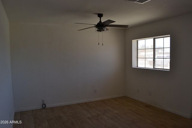 711 E 4TH Street, Casa Grande, AZ 85122