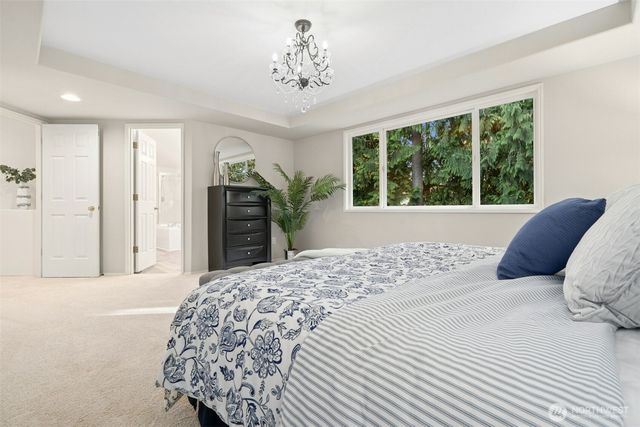 2406 237th Court NE, Sammamish, WA 98074