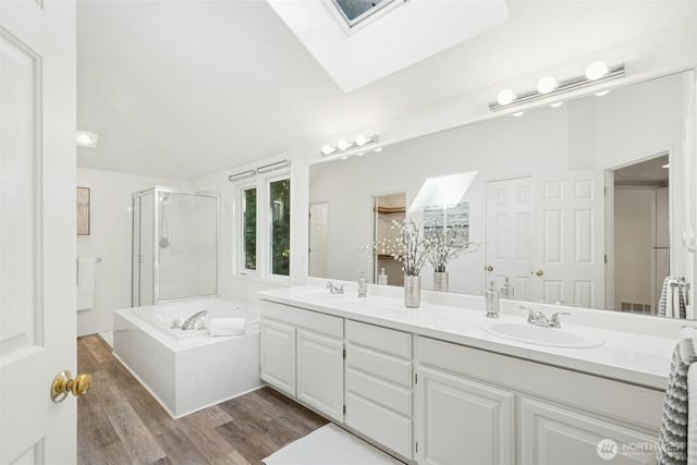 2406 237th Court NE, Sammamish, WA 98074