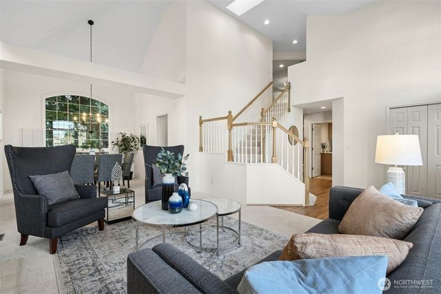 2406 237th Court NE, Sammamish, WA 98074