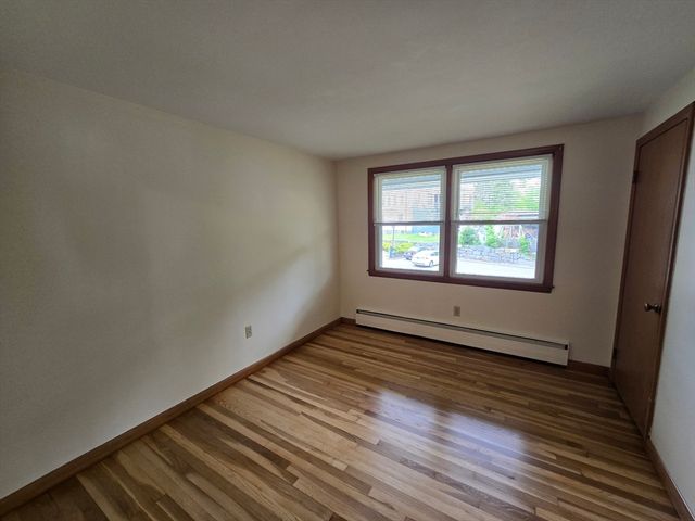 11 Guild St 2R, Quincy, MA 02169