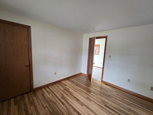 11 Guild St 2R, Quincy, MA 02169