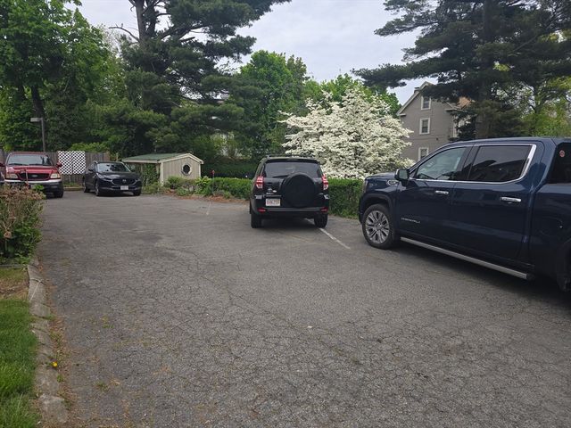 11 Guild St 2R, Quincy, MA 02169
