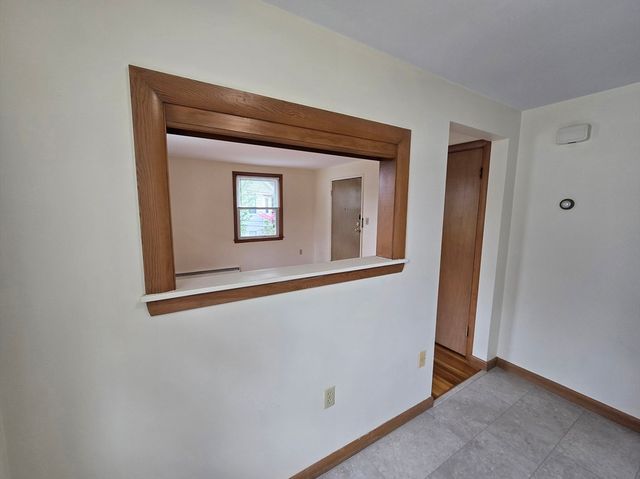 11 Guild St 2R, Quincy, MA 02169