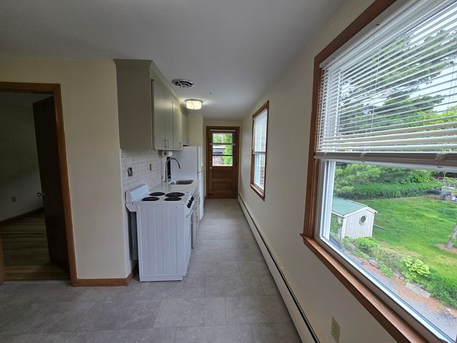 11 Guild St 2R, Quincy, MA 02169