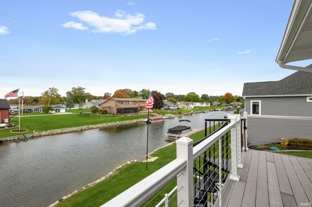 51081 Twilight Drive, Elkhart, IN 46514