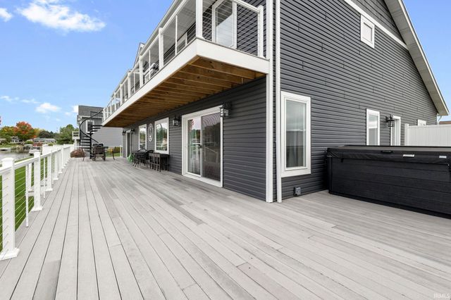 51081 Twilight Drive, Elkhart, IN 46514