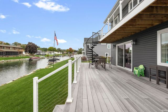 51081 Twilight Drive, Elkhart, IN 46514