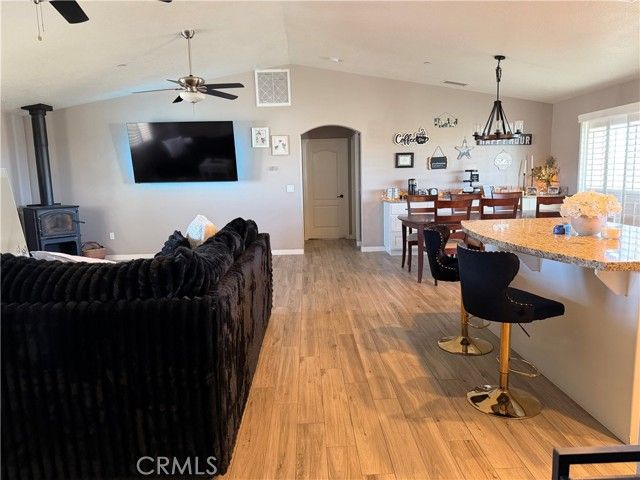 5824 White Fox Trl, Phelan, CA 92371