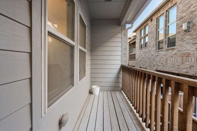 117 Canonbury Drive, Lewisville, TX 75067