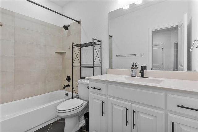 117 Canonbury Drive, Lewisville, TX 75067