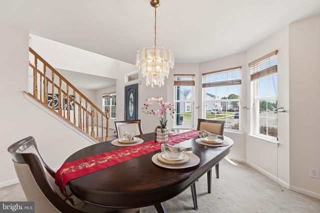 5 MAYFLOWER, Sicklerville, NJ 08081