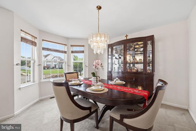 5 MAYFLOWER, Sicklerville, NJ 08081